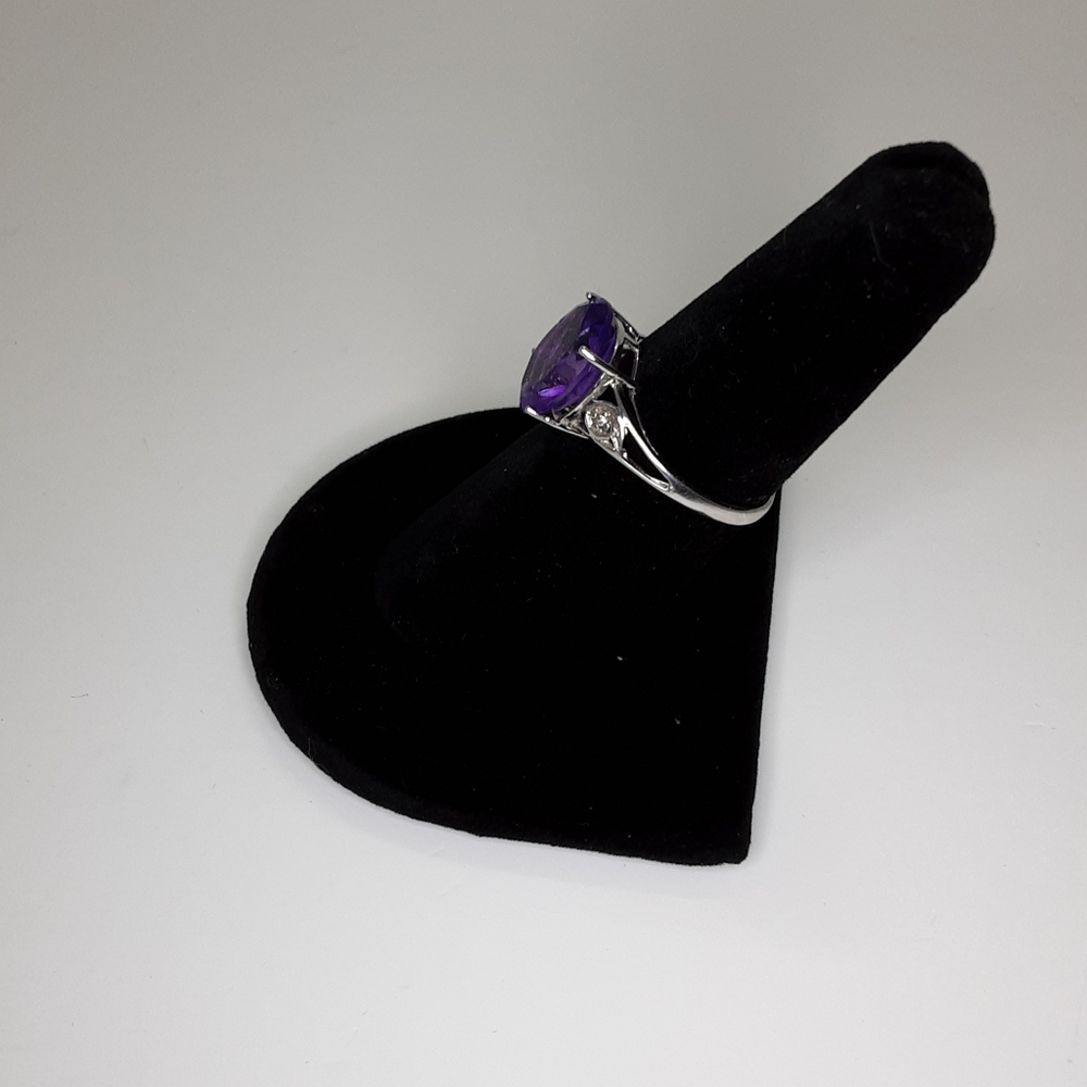 Amethyst Ring - Picture 2 of 3